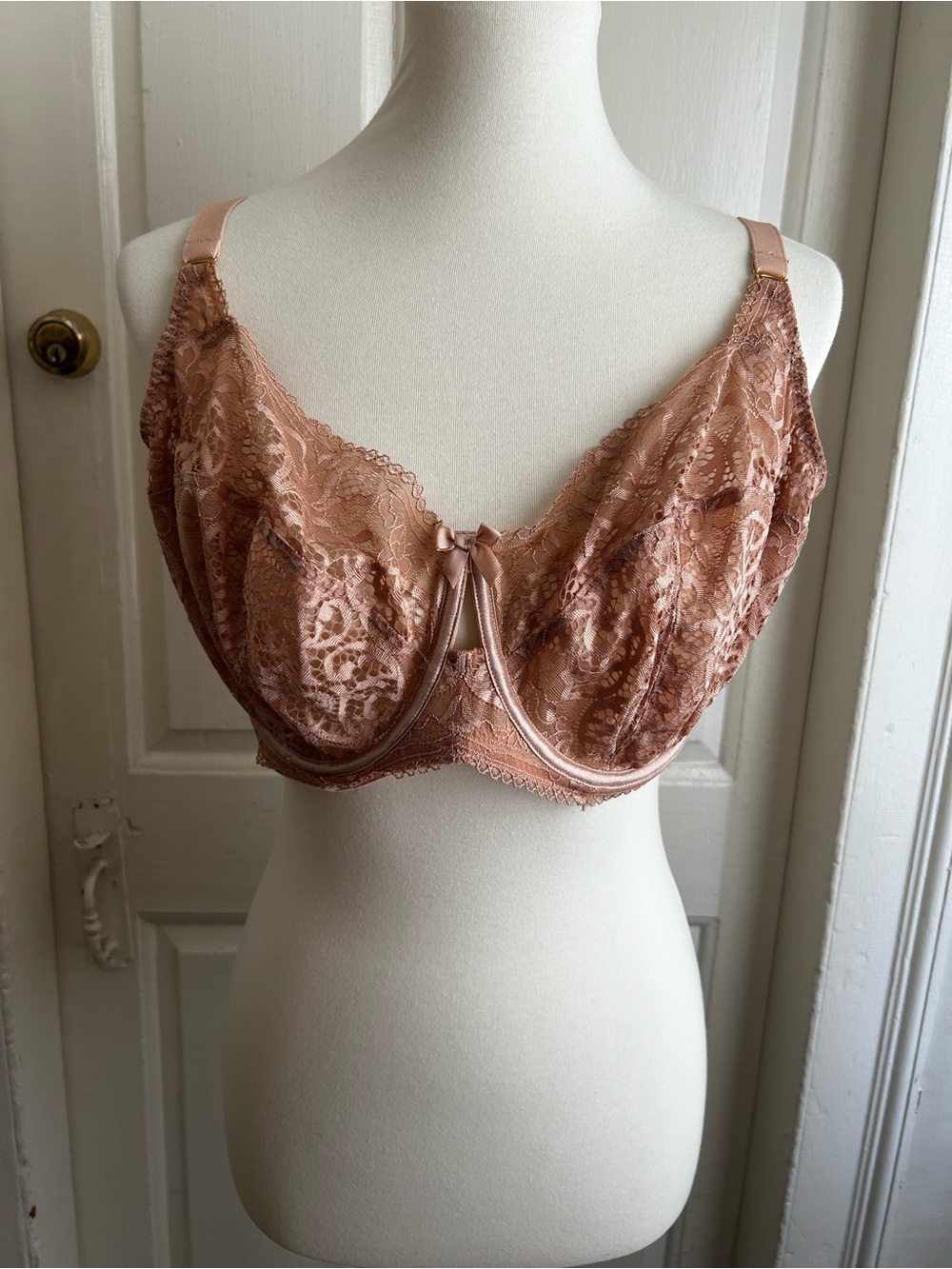 Sculptresse Estel Full Coverage Stretch Lace Bra Honey Tan Nude Size 38G (UK)